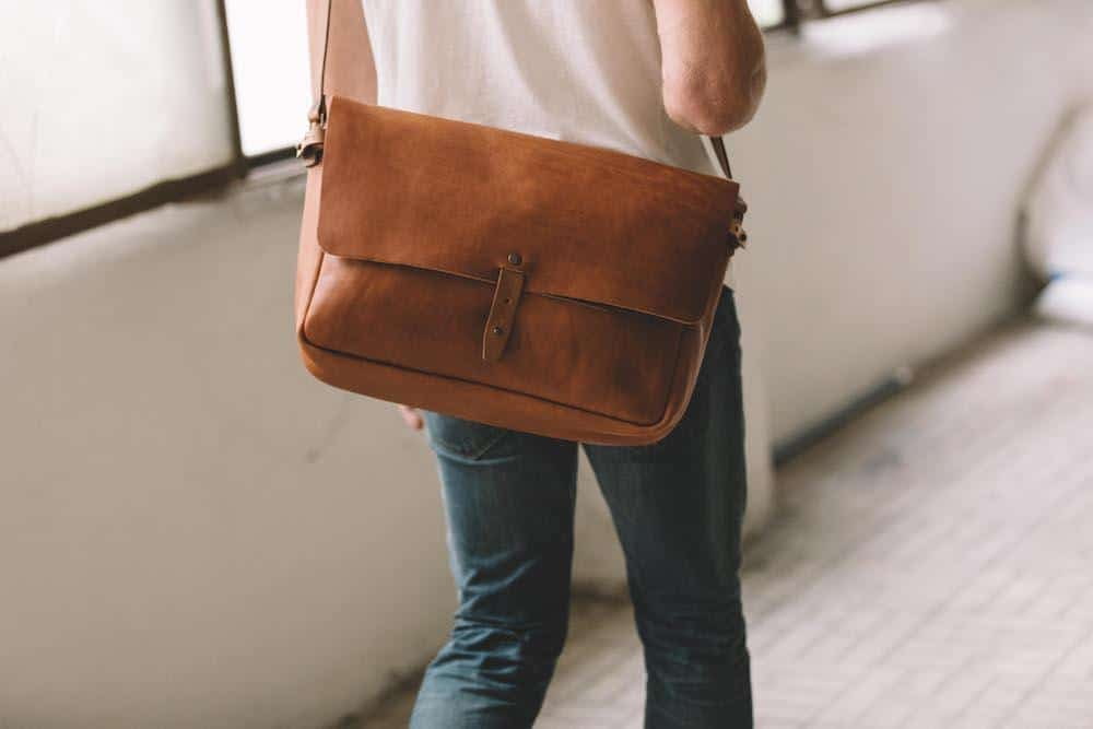  Introduction of Leather crossbody bags + Best buy price 