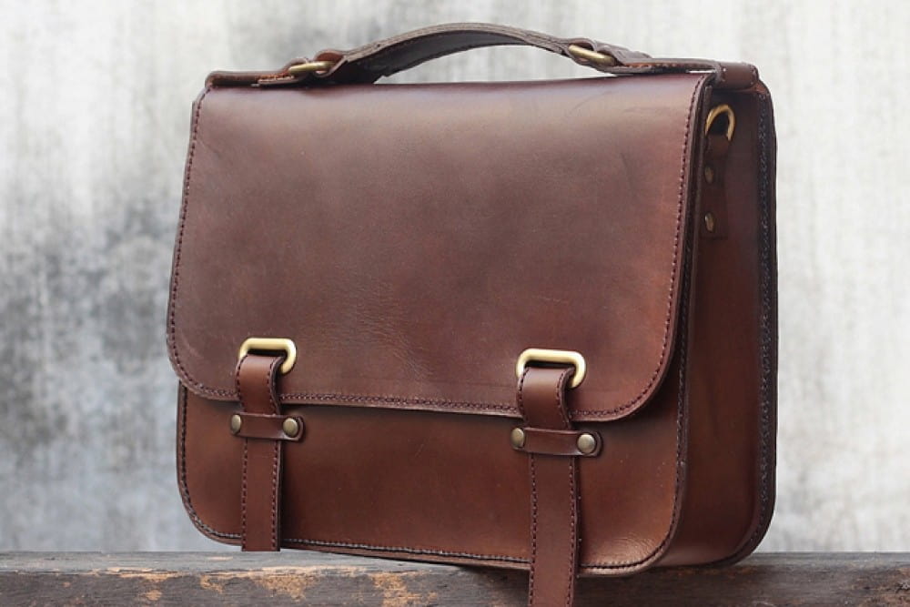  Demand for leather bag manufacturers are increasing 