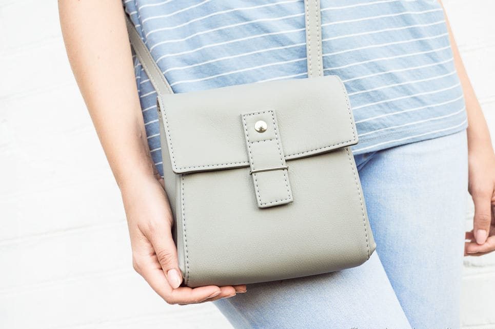  casual leather crossbody bag| buy at a cheap price 