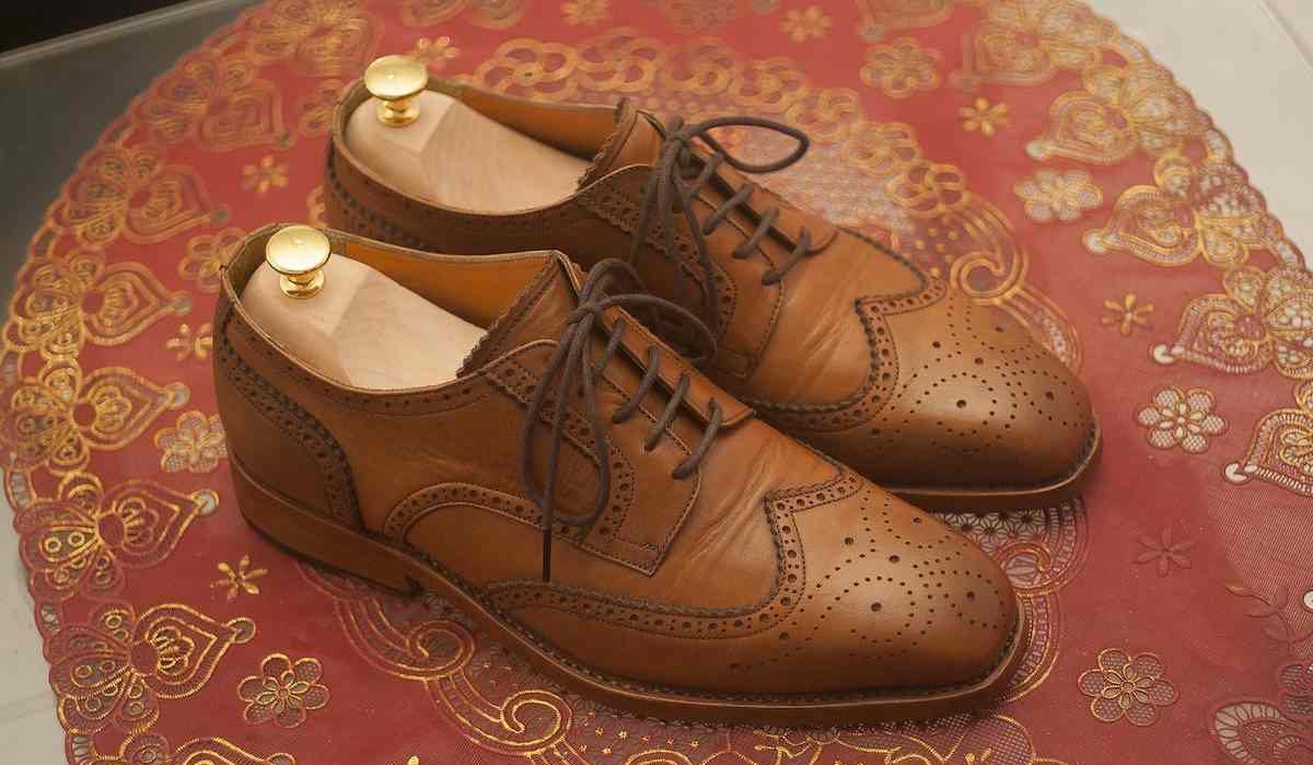  Best types of leather shoes | Buy at a Cheap Price 