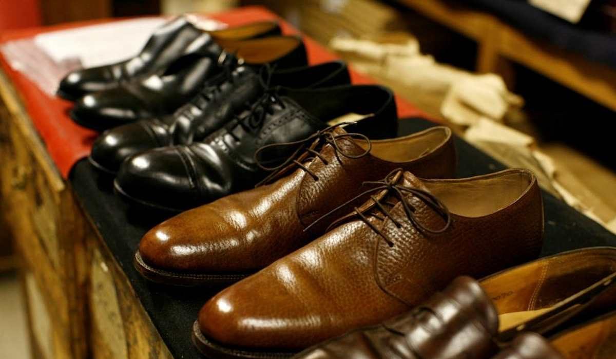  Best leather shoes for hot seasons + Best Buy Price 