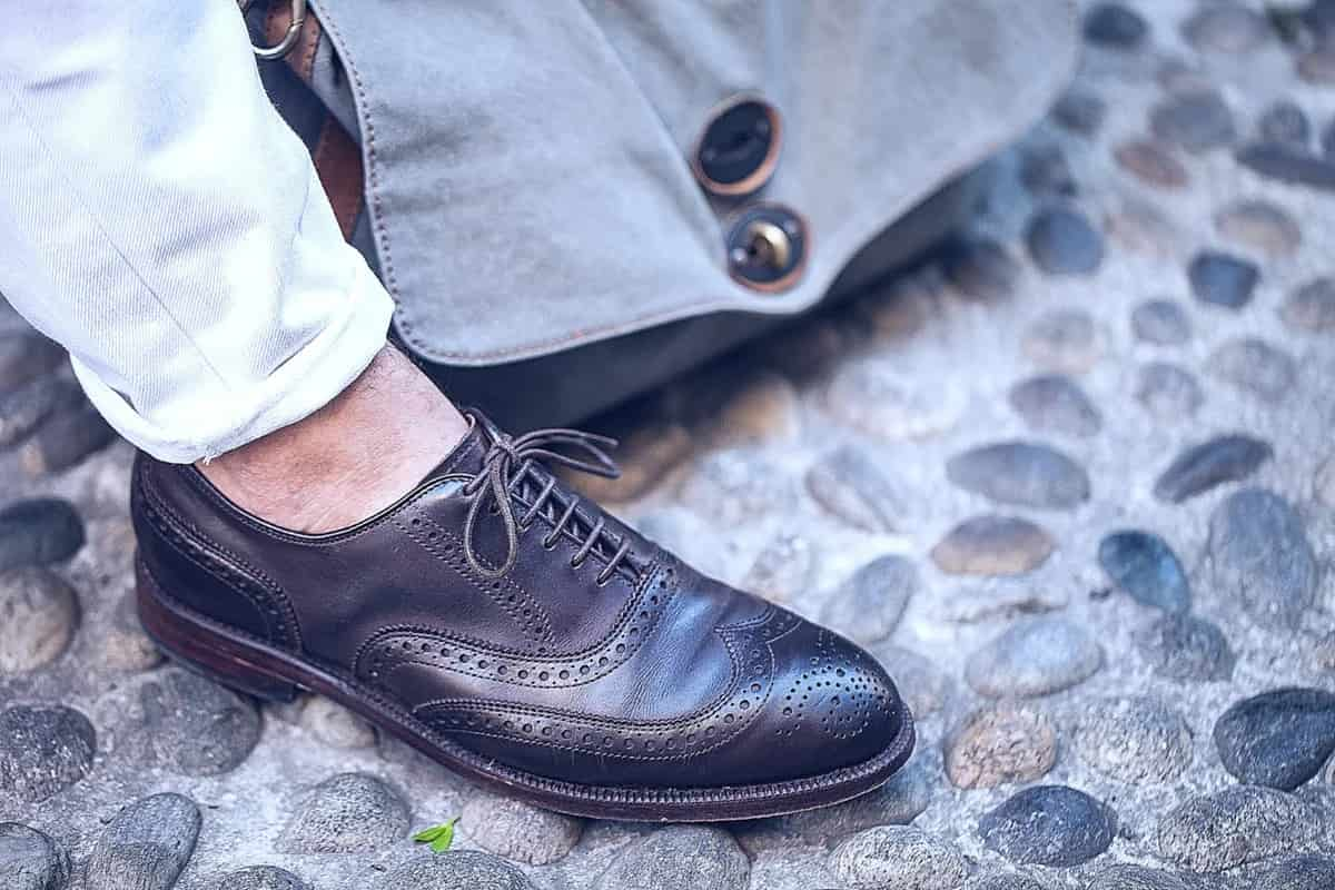  Best leather shoes under 300 | Buy at a Cheap Price 