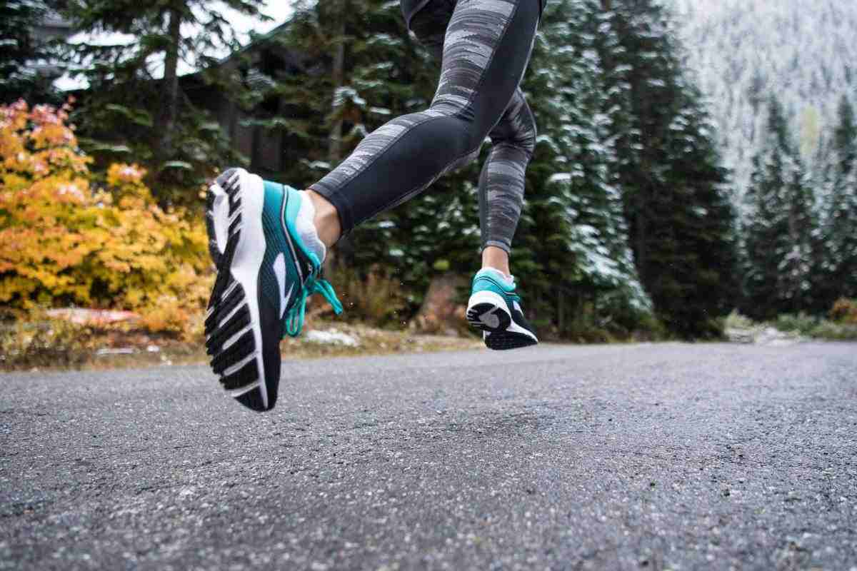  Best mens Running shoes for flat feet + Buy 