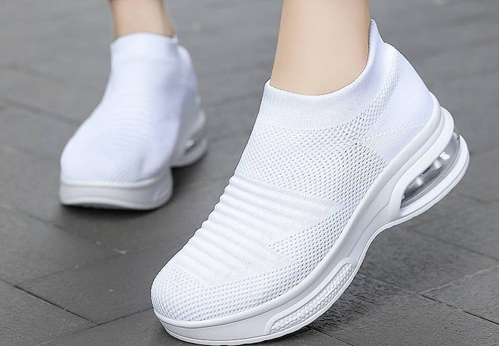  Introducing white platfoam sneakers + the best purchase price 