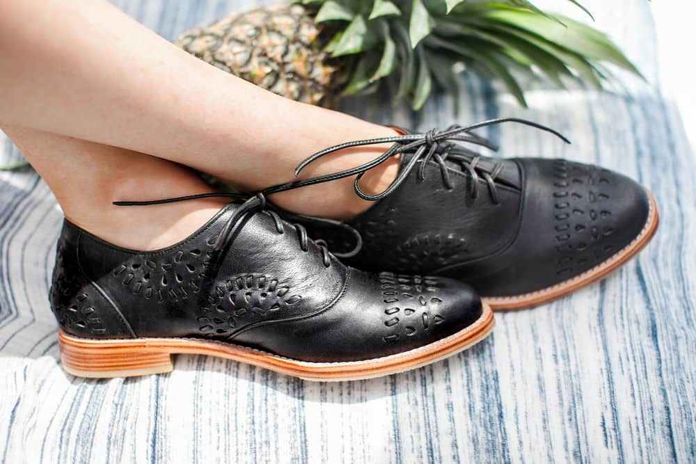  Black lace up leather shoes women’s + price 