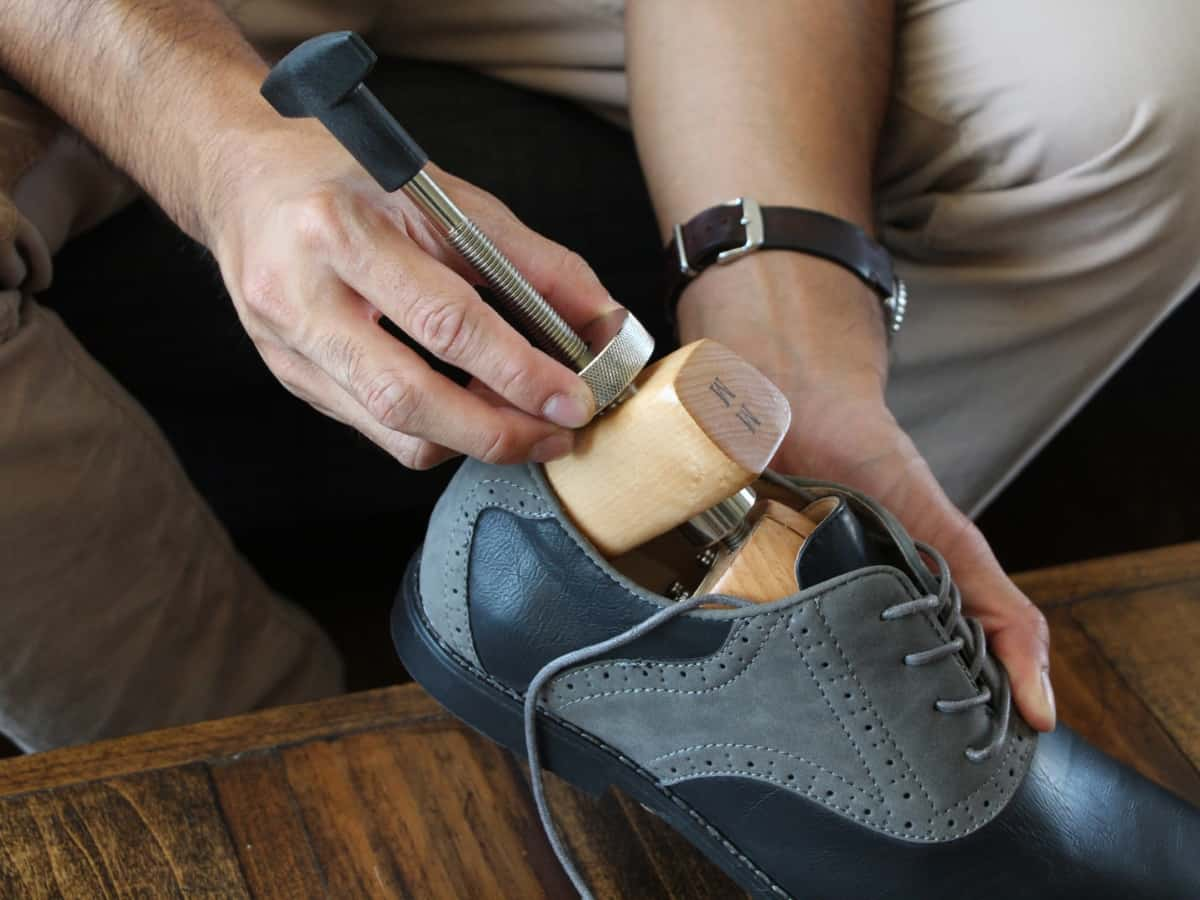  leather shoes wrinkle remover 